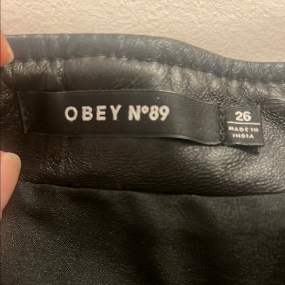 Black Leather Mini Skirt with Zipper Detail - Picture 3 of 3